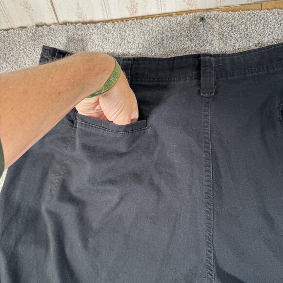 Wrangler Cargo Pants Mens 44x30 Black Relaxed Fit Stretch Work Utility Pockets - Picture 14 of 16